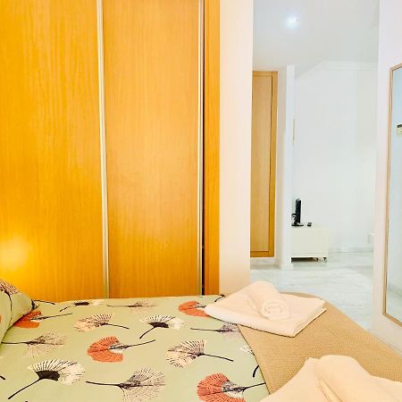 Homely Malaga Parras Con Terraza Interior Y Parking Privado Bajo Suplemento Bagian luar foto