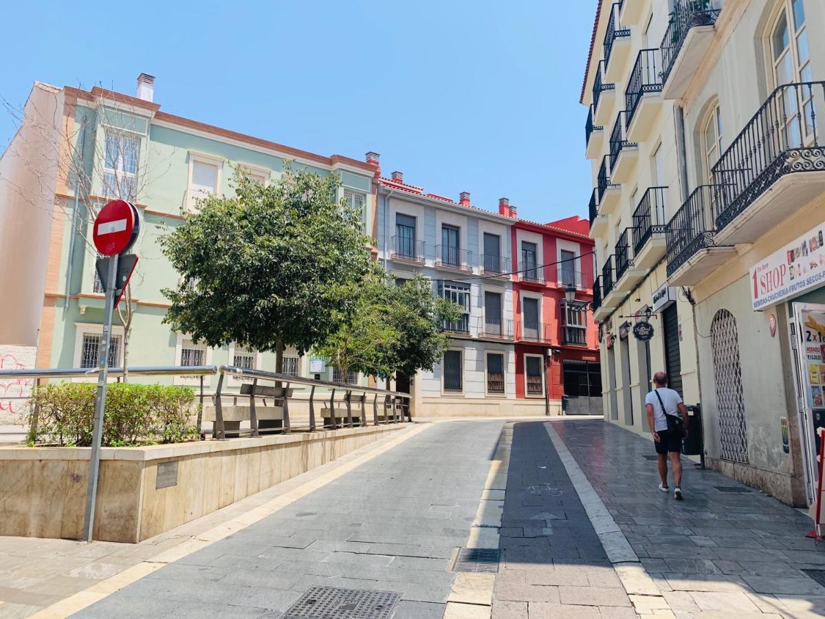 Homely Malaga Parras Con Terraza Interior Y Parking Privado Bajo Suplemento Bagian luar foto