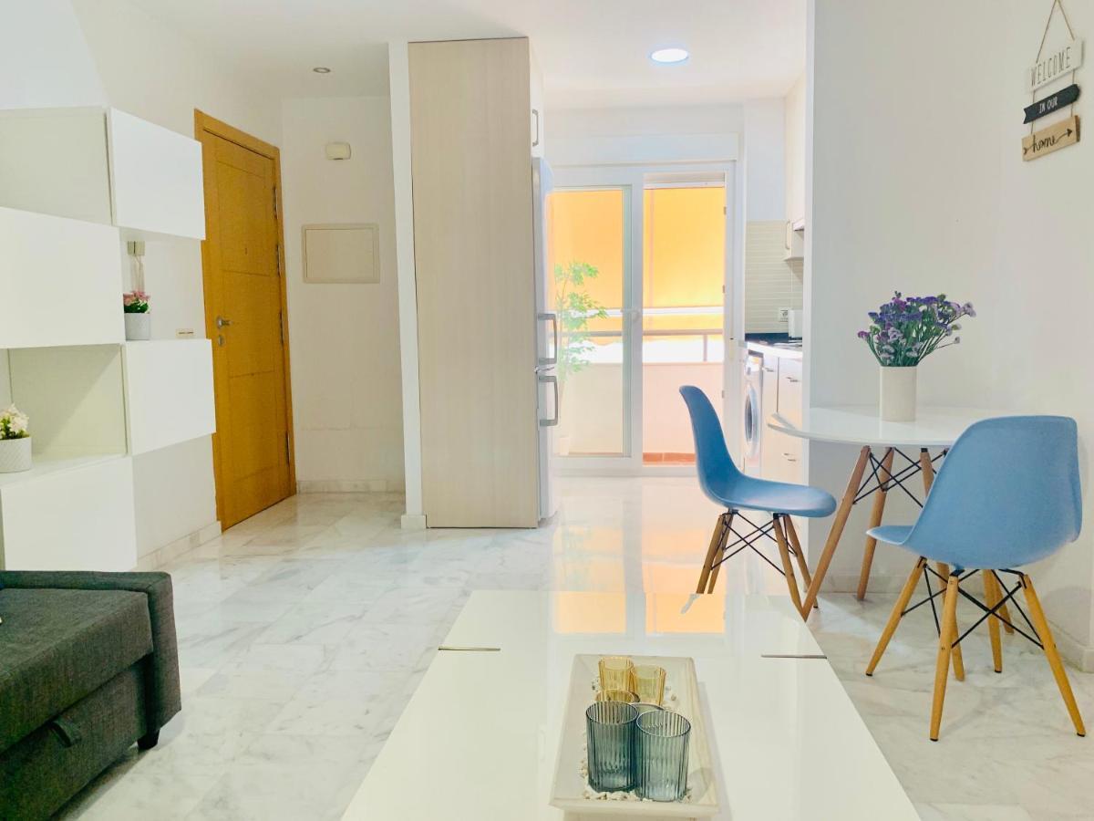 Homely Malaga Parras Con Terraza Interior Y Parking Privado Bajo Suplemento Bagian luar foto