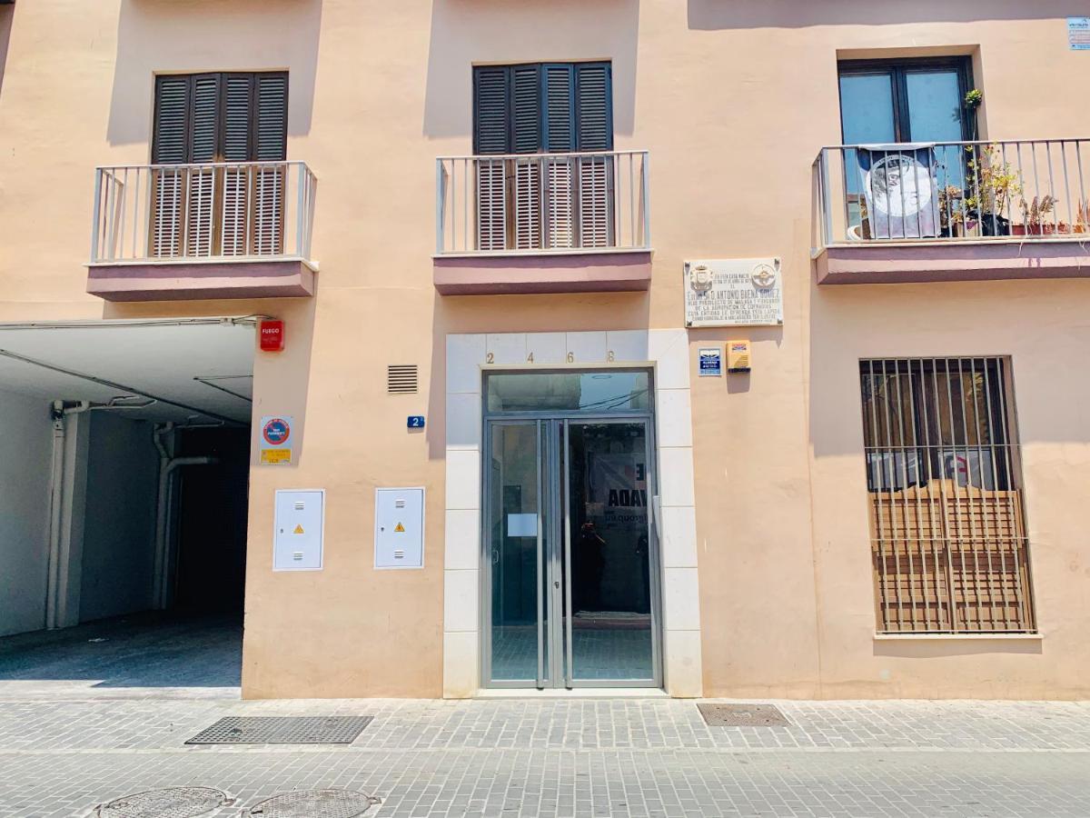 Homely Malaga Parras Con Terraza Interior Y Parking Privado Bajo Suplemento Bagian luar foto