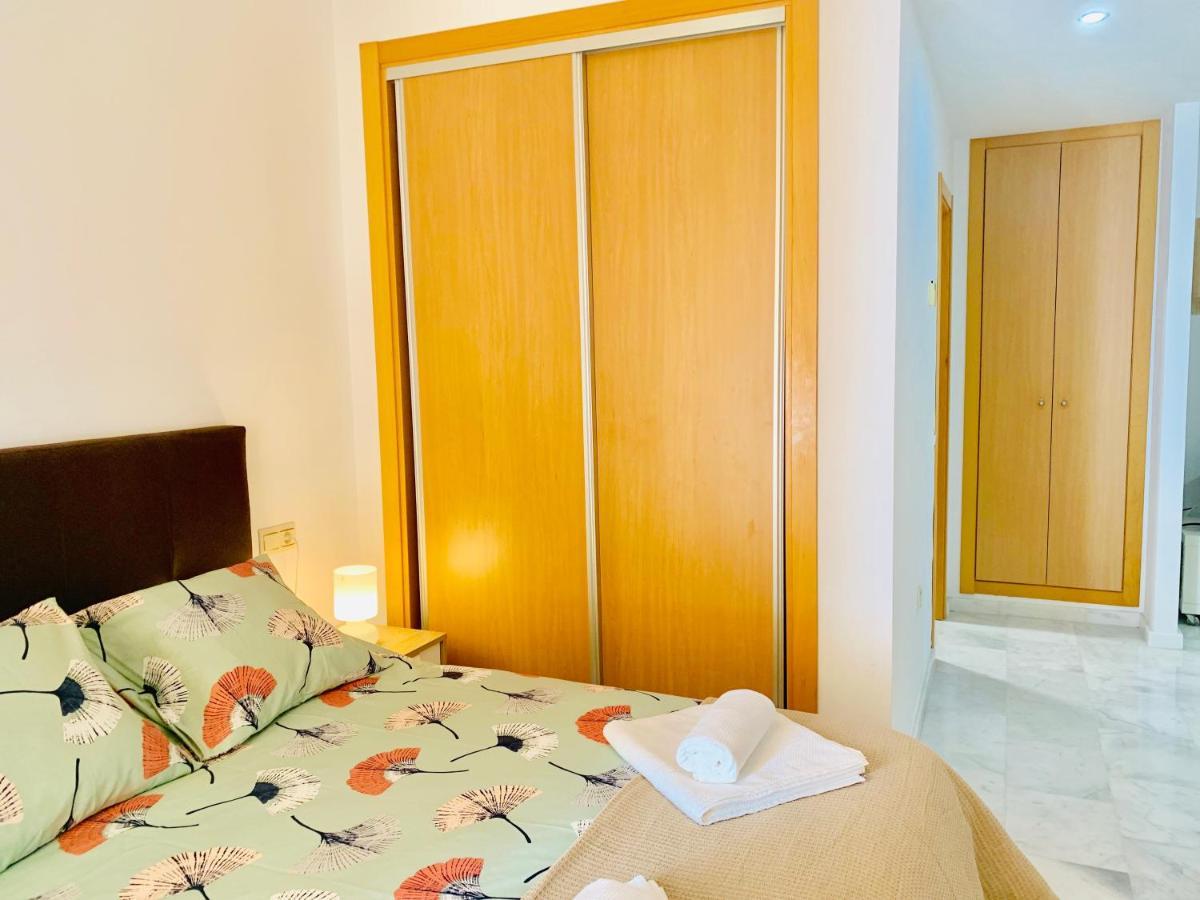 Homely Malaga Parras Con Terraza Interior Y Parking Privado Bajo Suplemento Bagian luar foto